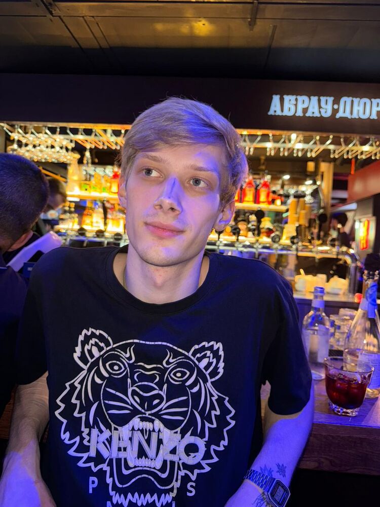 ���� 44374319 ����� ����, 22 ����, ���� ���������� � ������