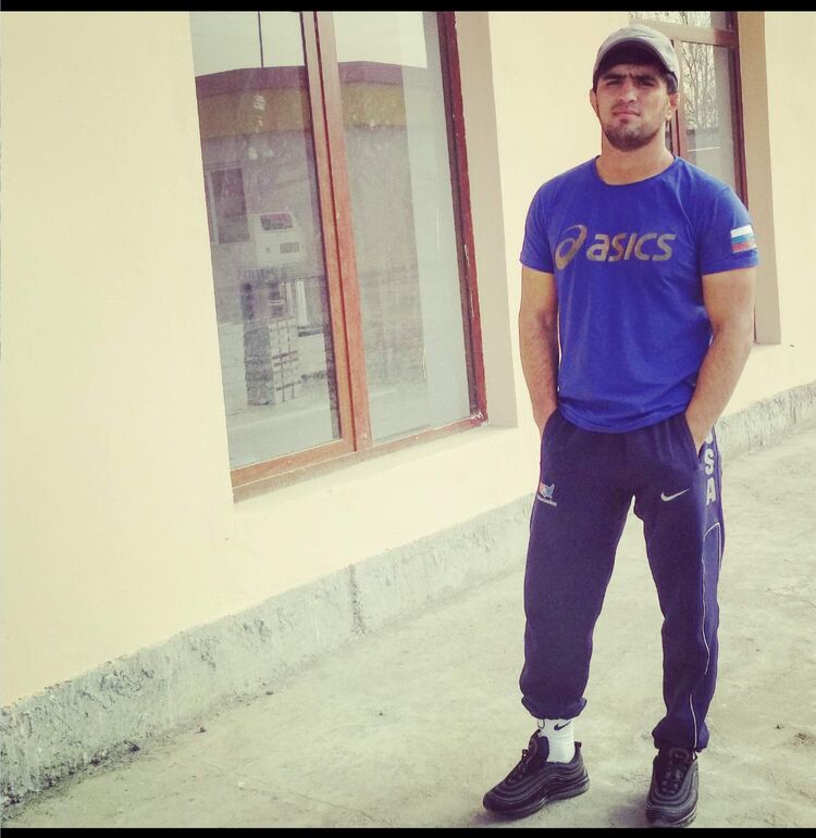 ���������� �������, ���� ������� Azim, 33 ����, ������������ ��� ������, ����� � ���������