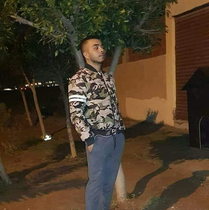  42095169  Abderrahim, 30 ,    