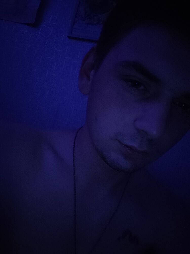  38256849  , 22 ,    