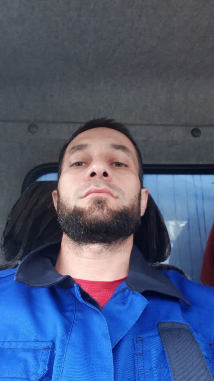  44647069  , 34 ,    