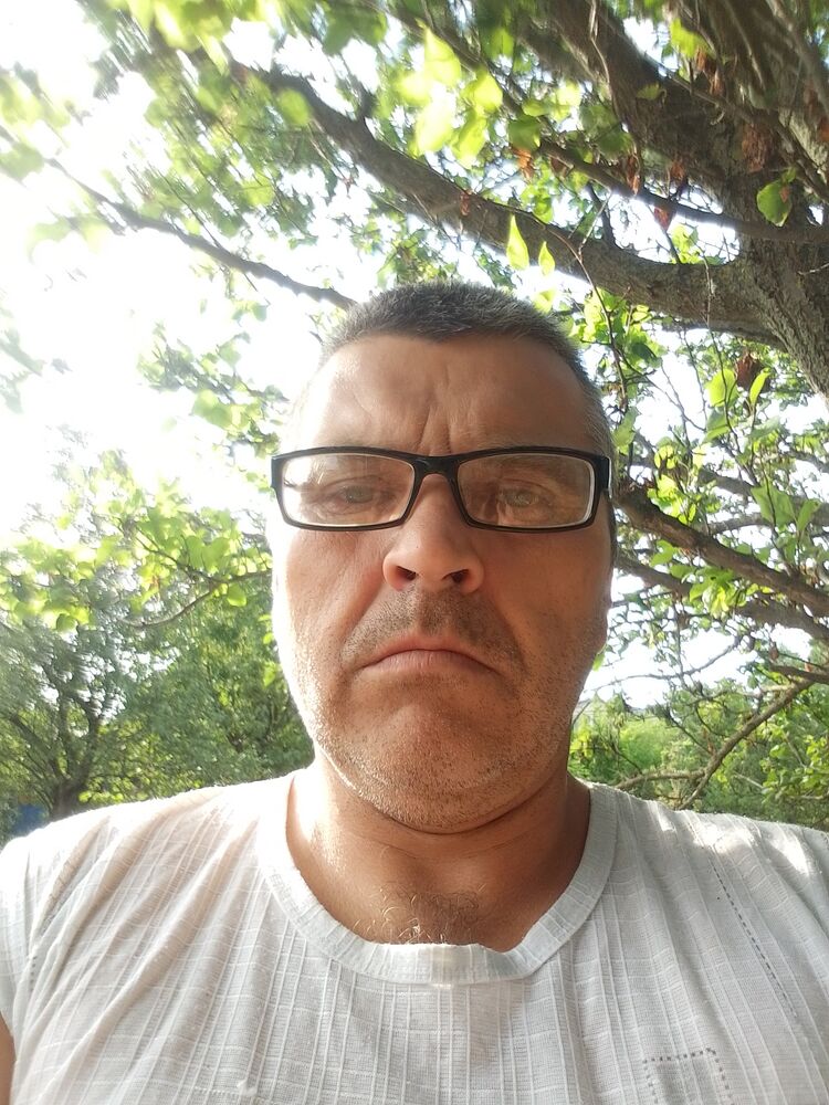  40442689  , 49 ,    