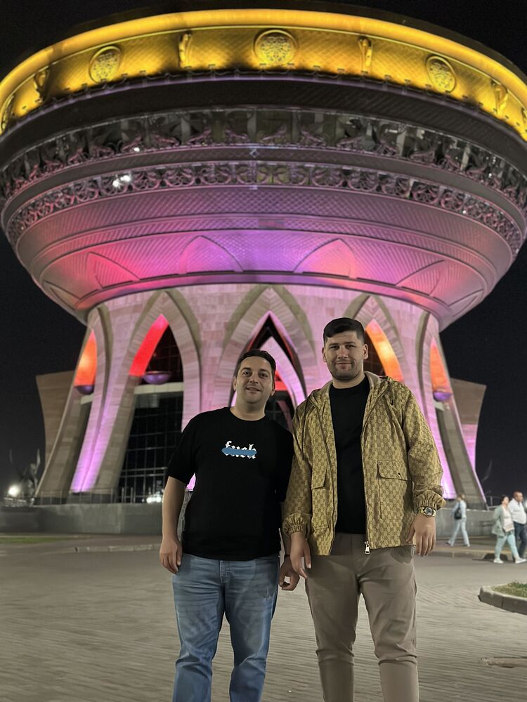  42455939  ks, 34 ,    Muscat
