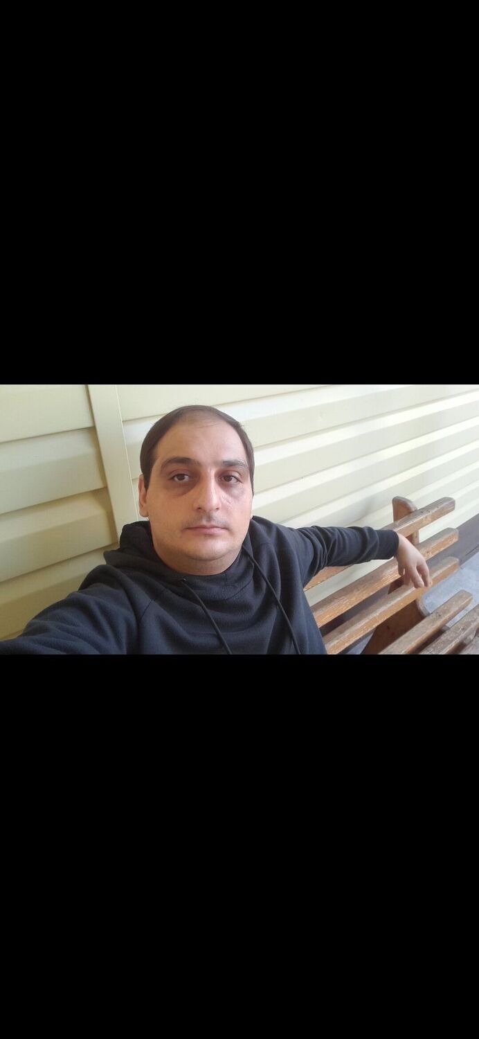  49573469  , 34 ,     