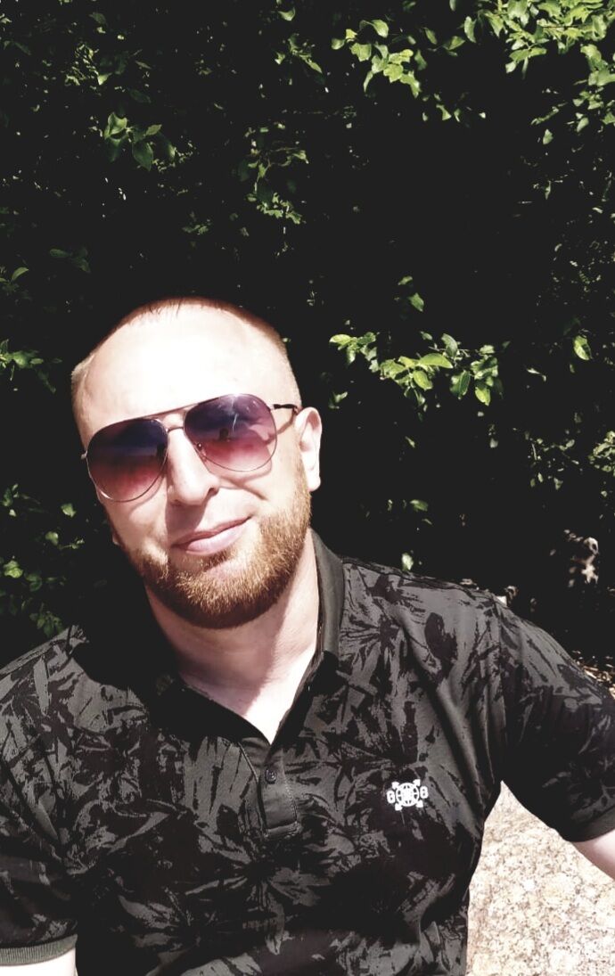  33564849  , 37 ,    -