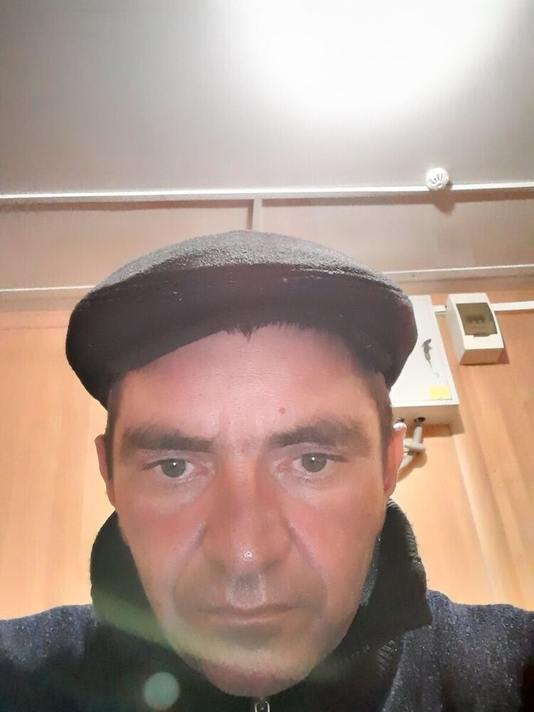  21068469  , 47 ,    