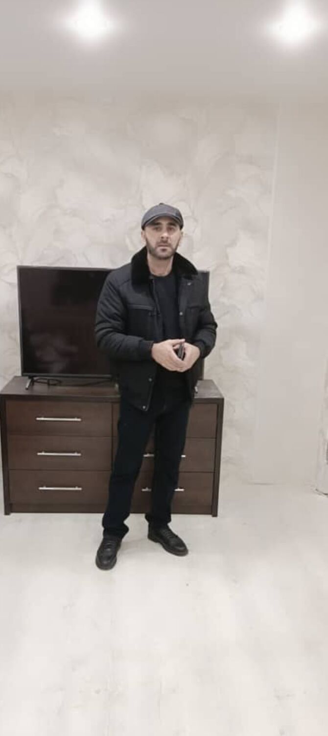  ,   Ali, 39 ,   ,   