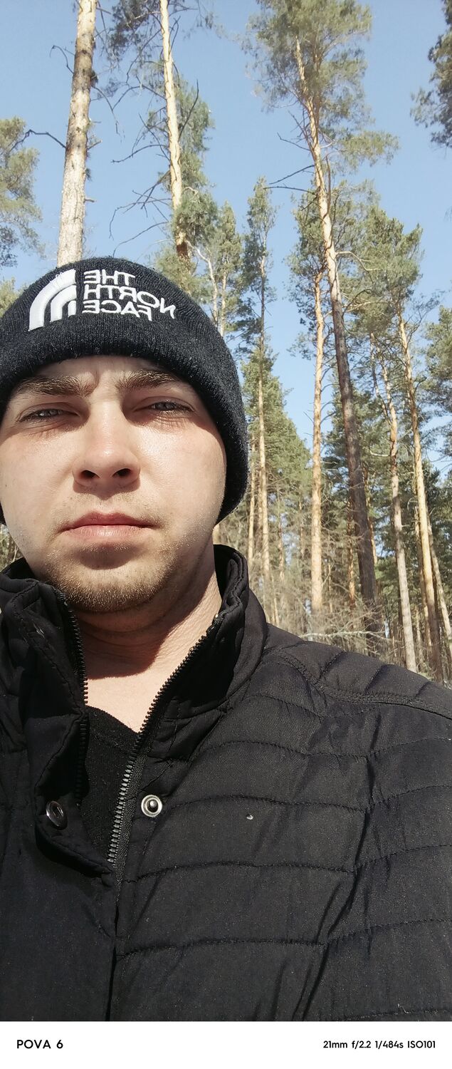  50273769  Alexander, 25 ,    -