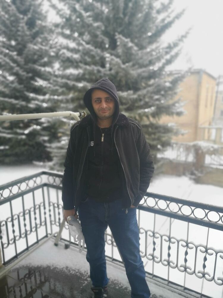  ,   Vardan, 41 ,   ,   , c 