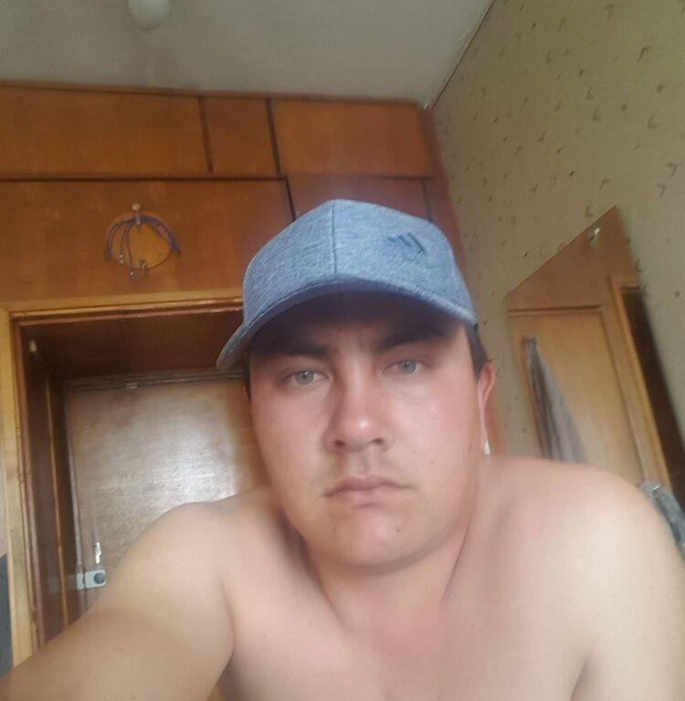  40711619  , 32 ,    -