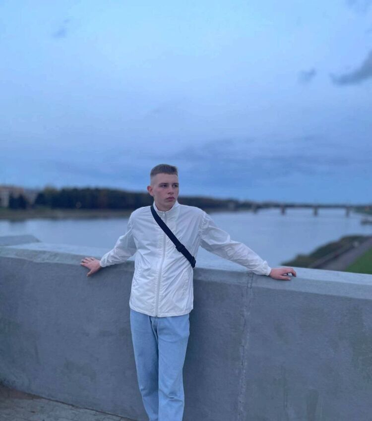  ,   , 22 ,   ,   