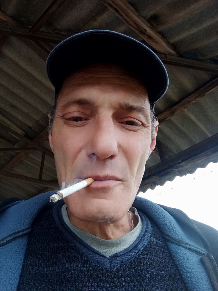  30765639  Valera, 55 ,    