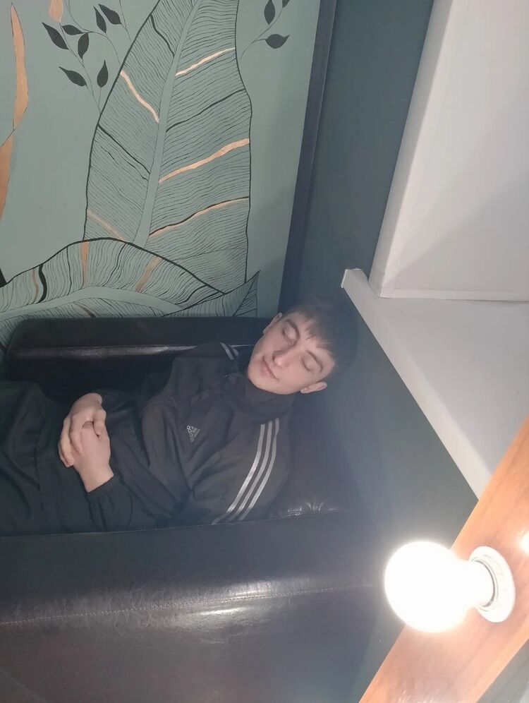 ���� 35984289 ����� Alexander, 21 ���, ���� ���������� � ������������