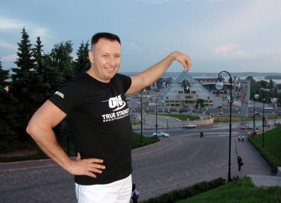  Frankfurt am Main,   Gomez larry, 56 ,  