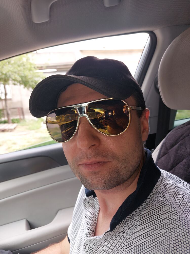  28582399  Vitaliy, 39 ,    
