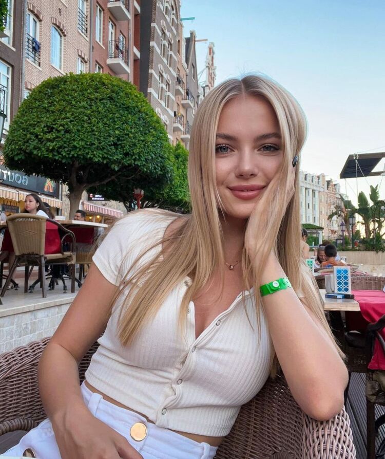 ���� 37702089 ������� �������, 23 ����, ���� ���������� � �����-����������