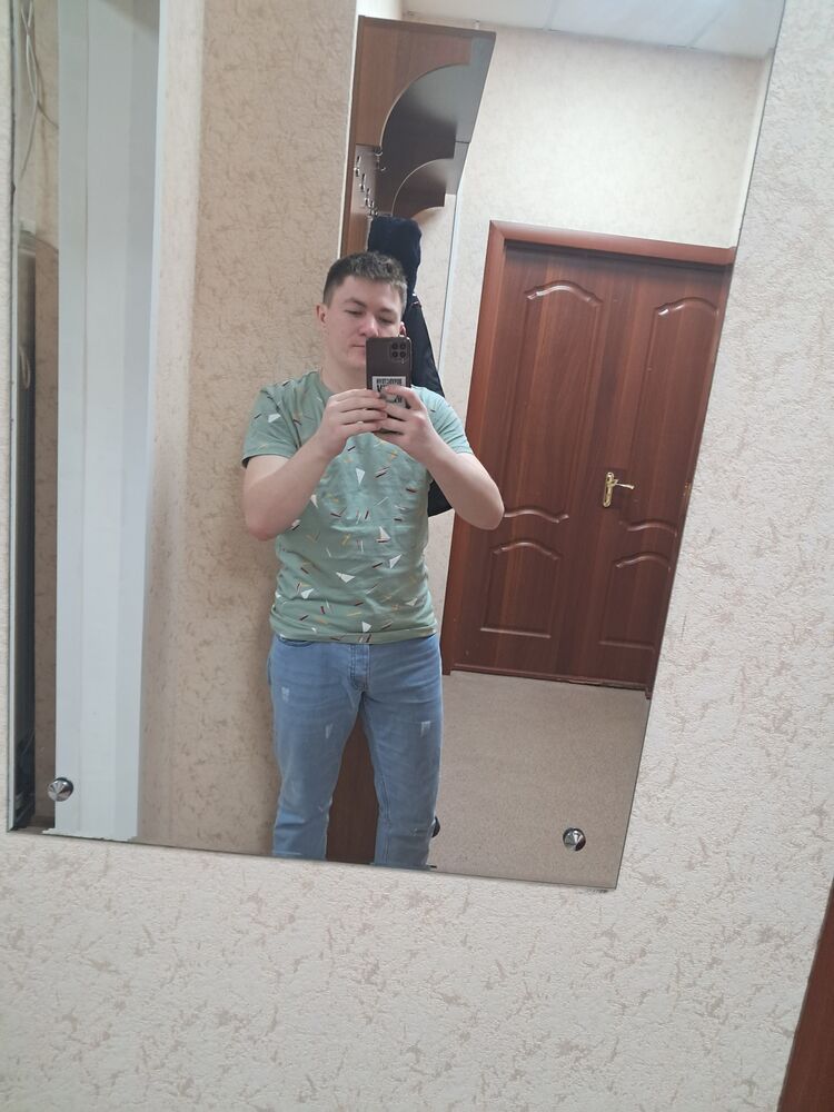  42643119  Xeatu, 26 ,    
