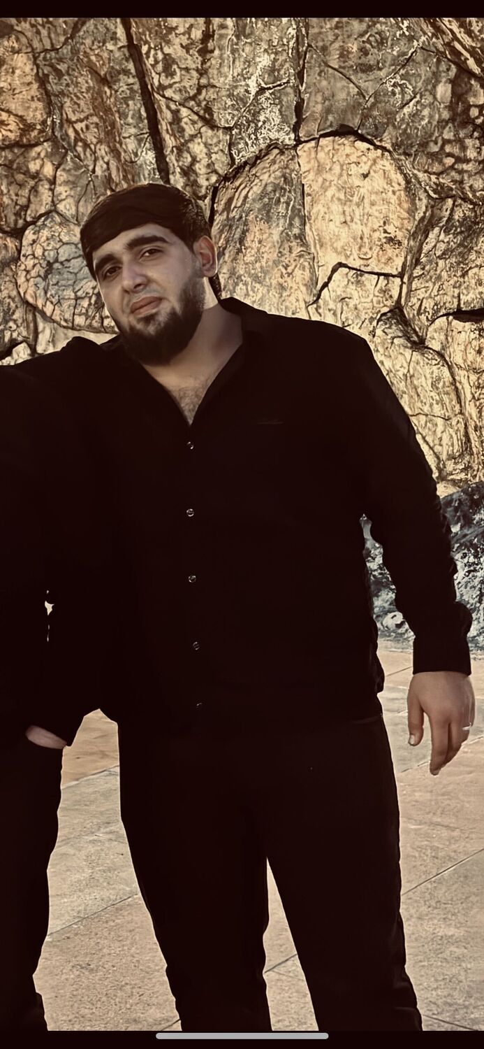  54023429  Kenan, 28 ,    -