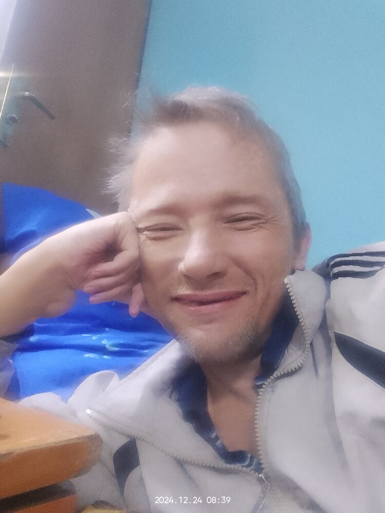  50426979  , 37 ,    