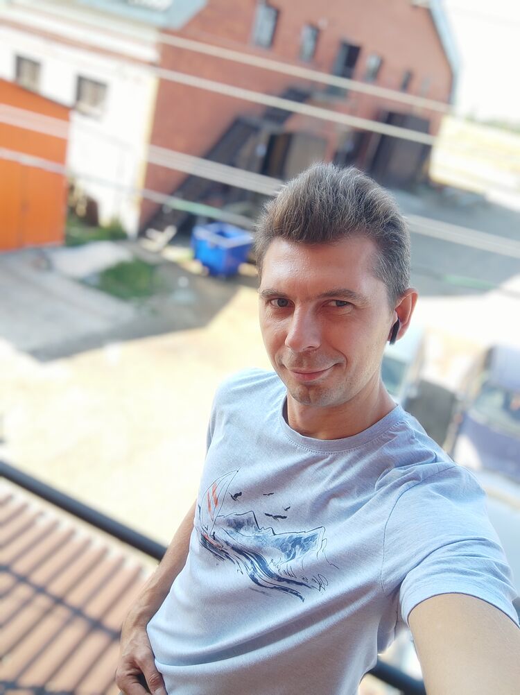 45987589  , 37 ,    
