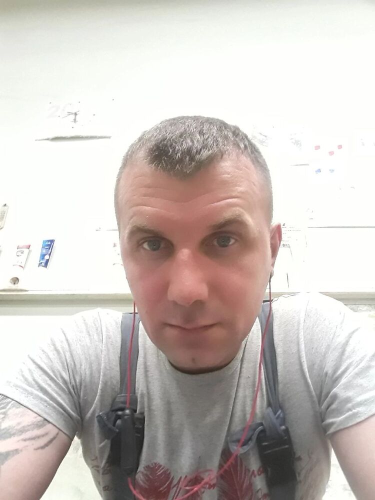  31807159  , 39 ,    