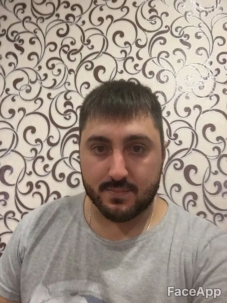  28133189  , 33 ,    