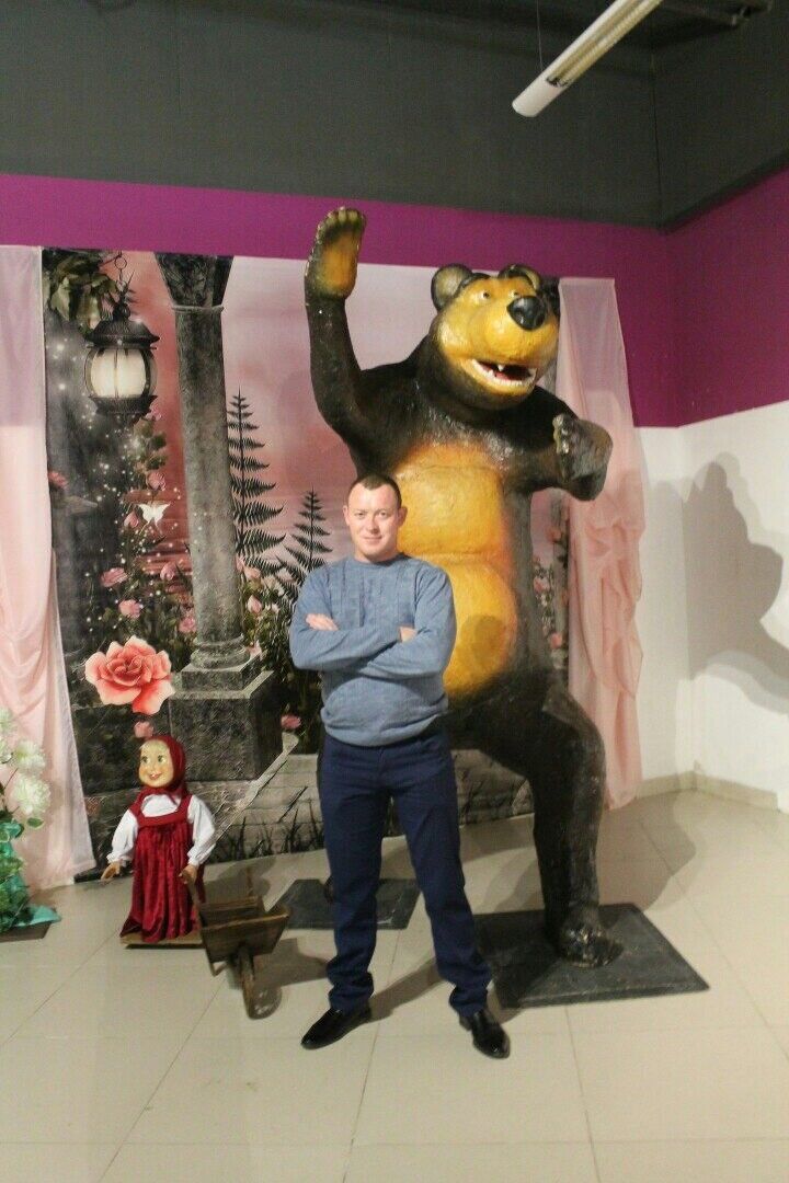  12648699  , 37 ,    