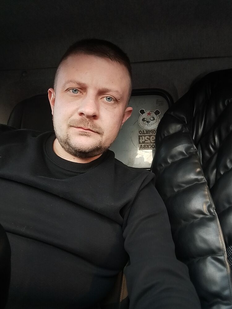  54165989  Yaroslav, 34 ,    