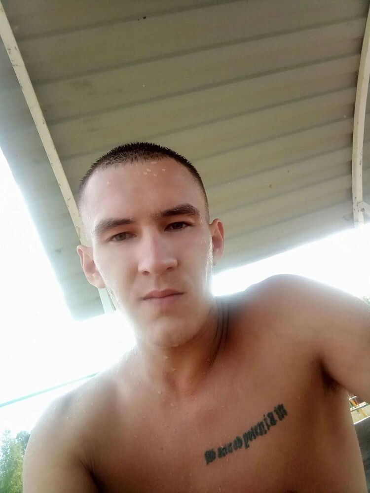  ,   Alexander, 29 ,   ,   