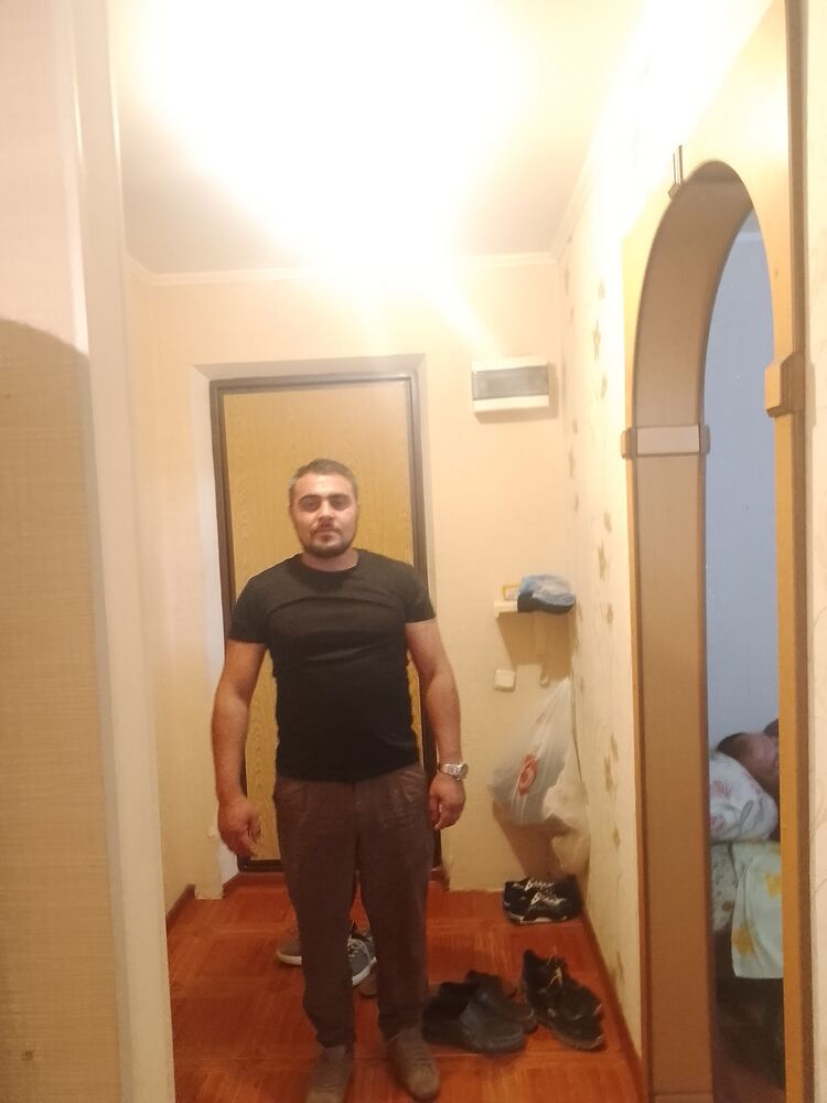 38205879  , 33 ,    