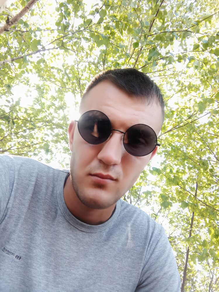  32142919  , 24 ,    