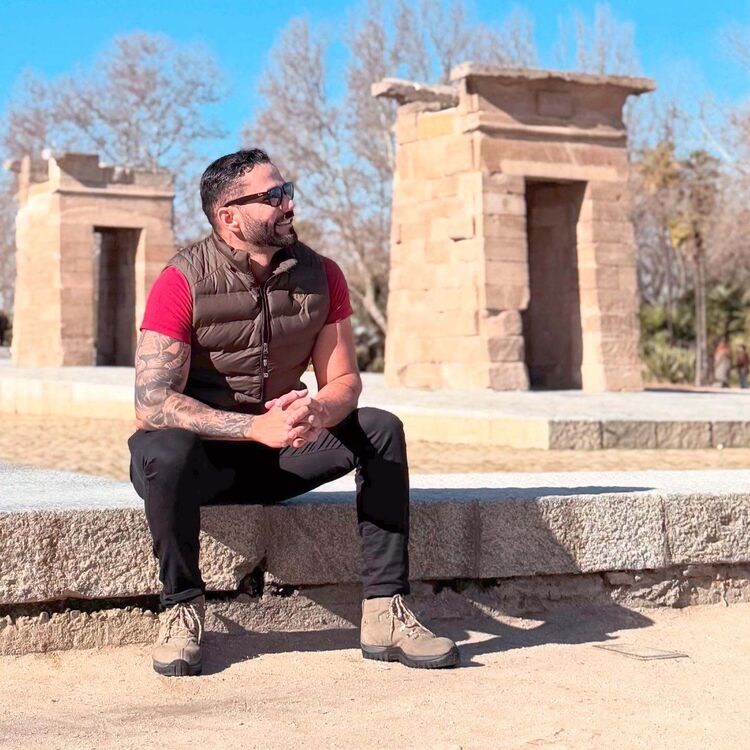 ���� 52403049 ������� ��, 35 ���, ���� ���������� � ������������