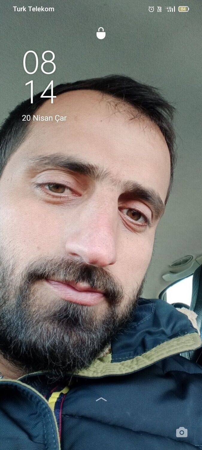  26108629  Murat, 39 ,    