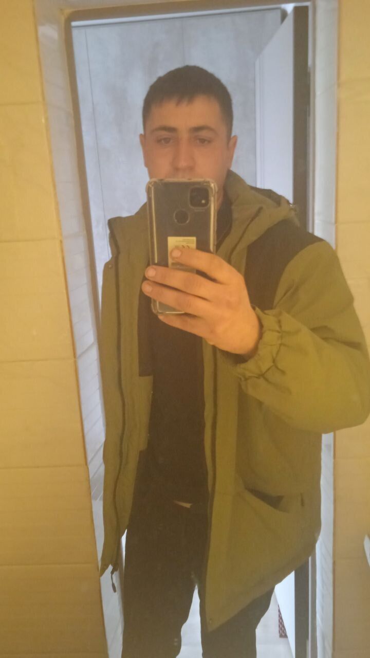  52798439  , 29 ,    -