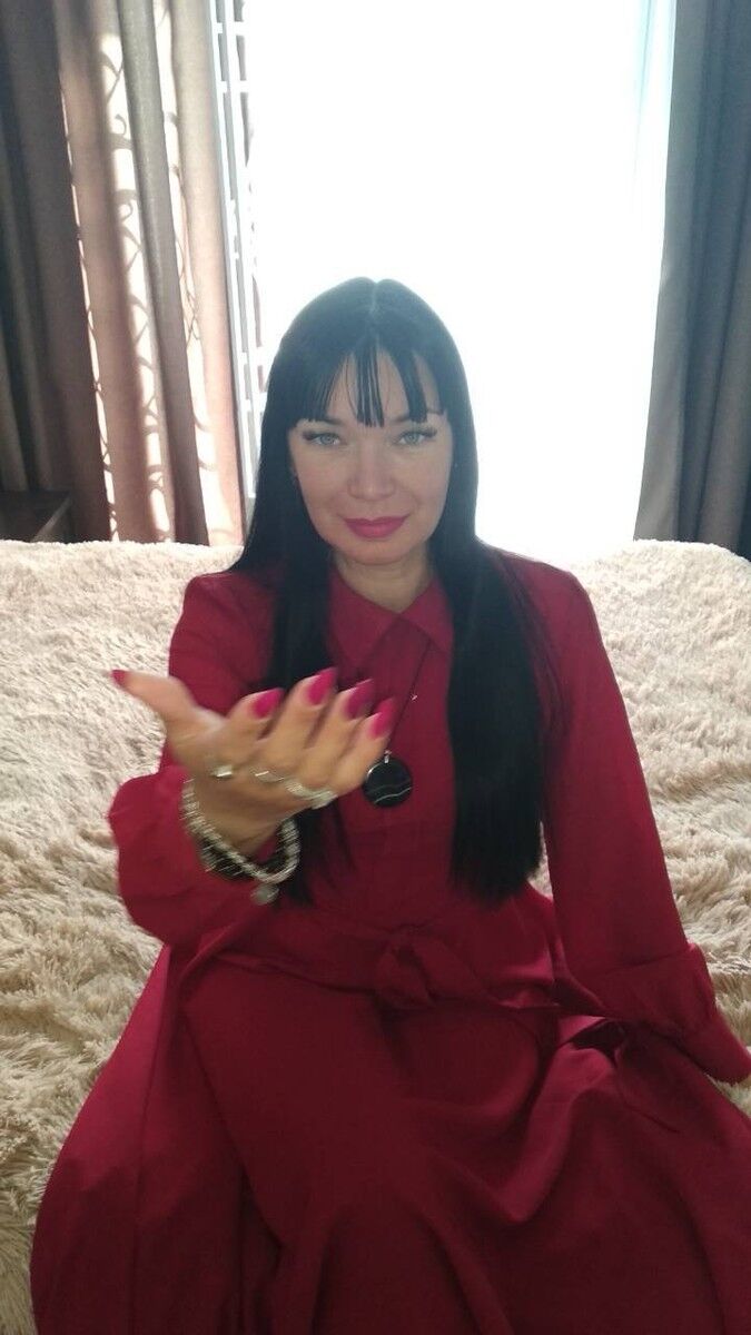  ,   Alla, 48 ,   ,   , c 