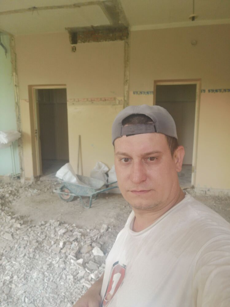 ,   Anatoliy, 37 ,   ,   