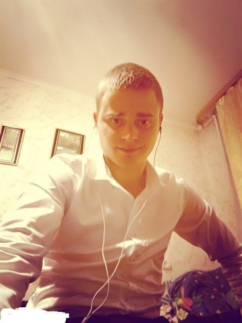  7115229  Guillermo, 28 ,    -