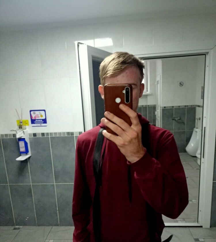  39058579  ˸, 20 ,    
