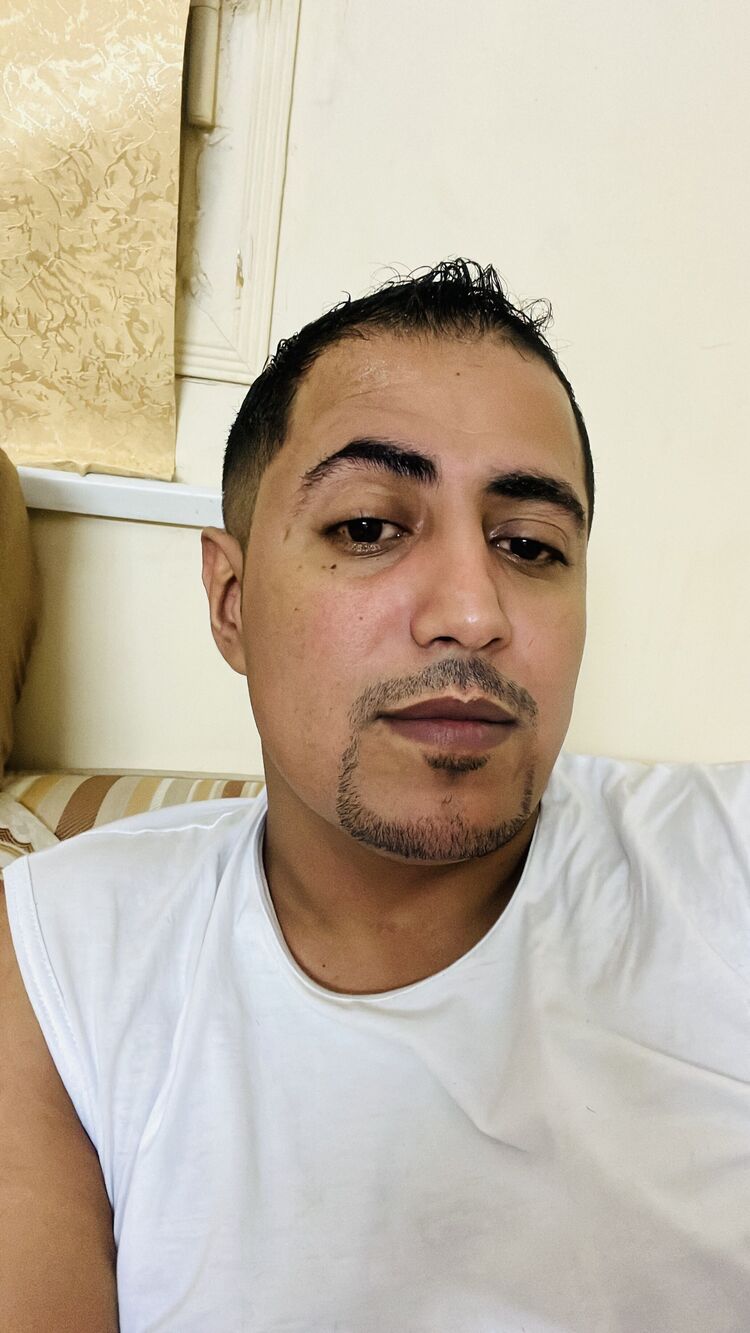  54558949  Ahmed, 30 ,    