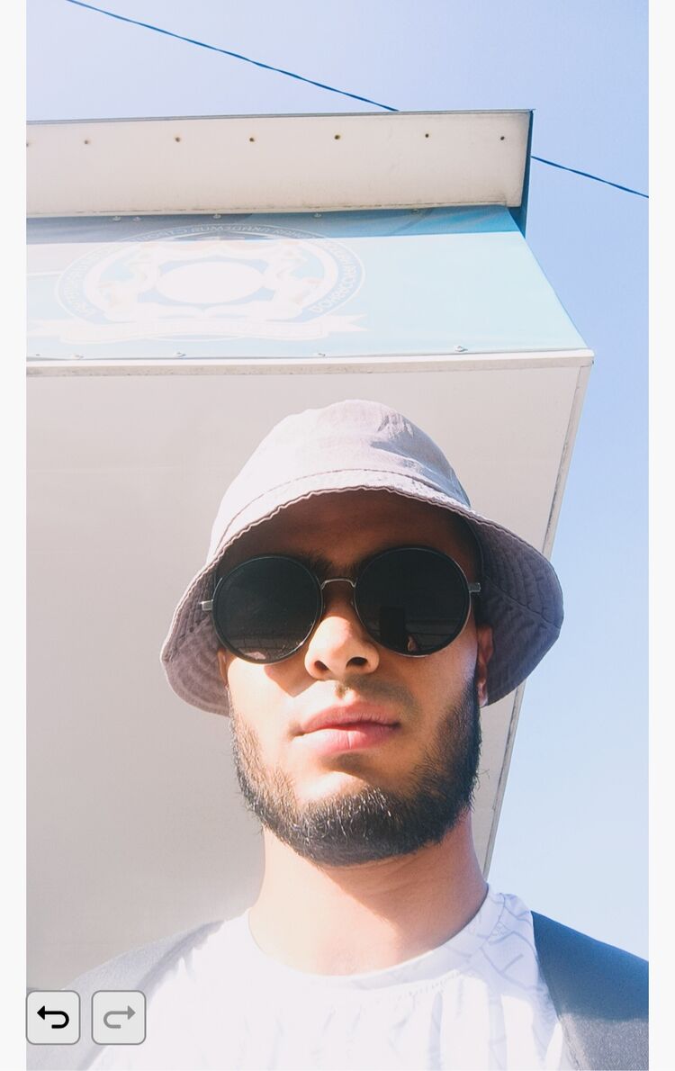  45044899  , 26 ,    