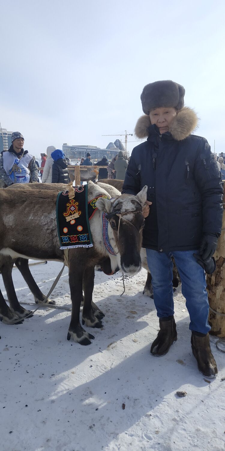  ,   Nike, 63 ,     , c 