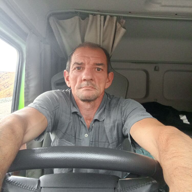  48073809  , 45 ,    