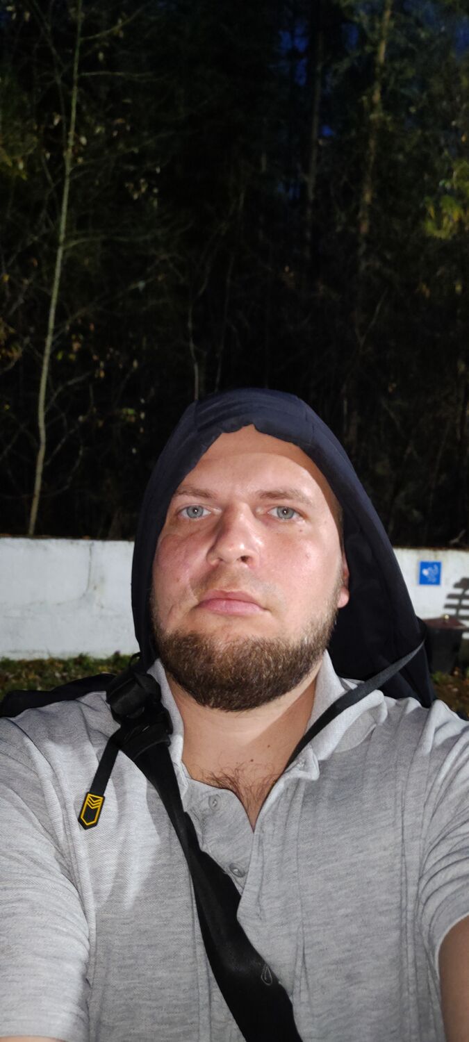  38797369  Denis, 25 ,    