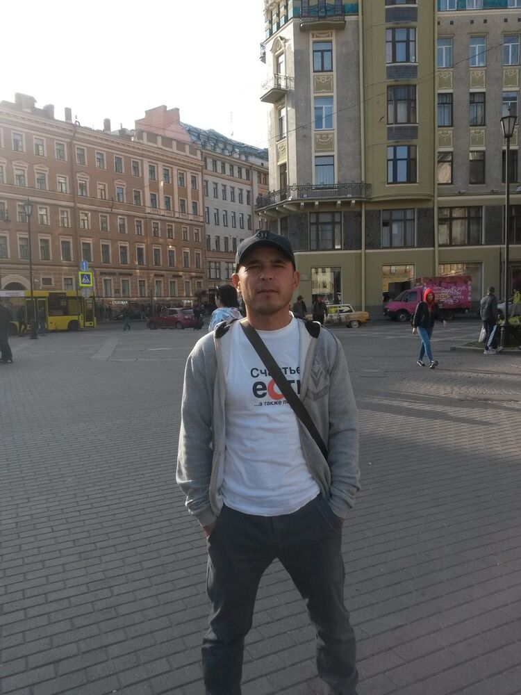  17077549  John, 40 ,    -