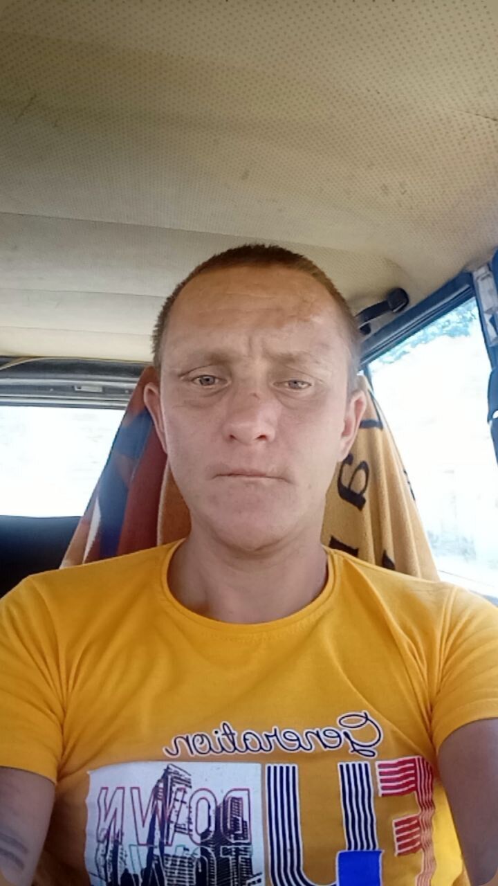  44307779  , 38 ,    