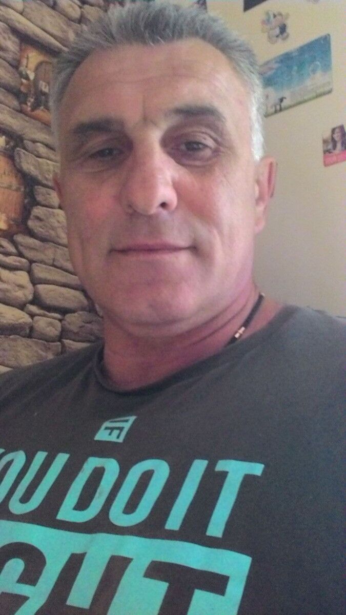 12273719  Aleks, 62 ,    