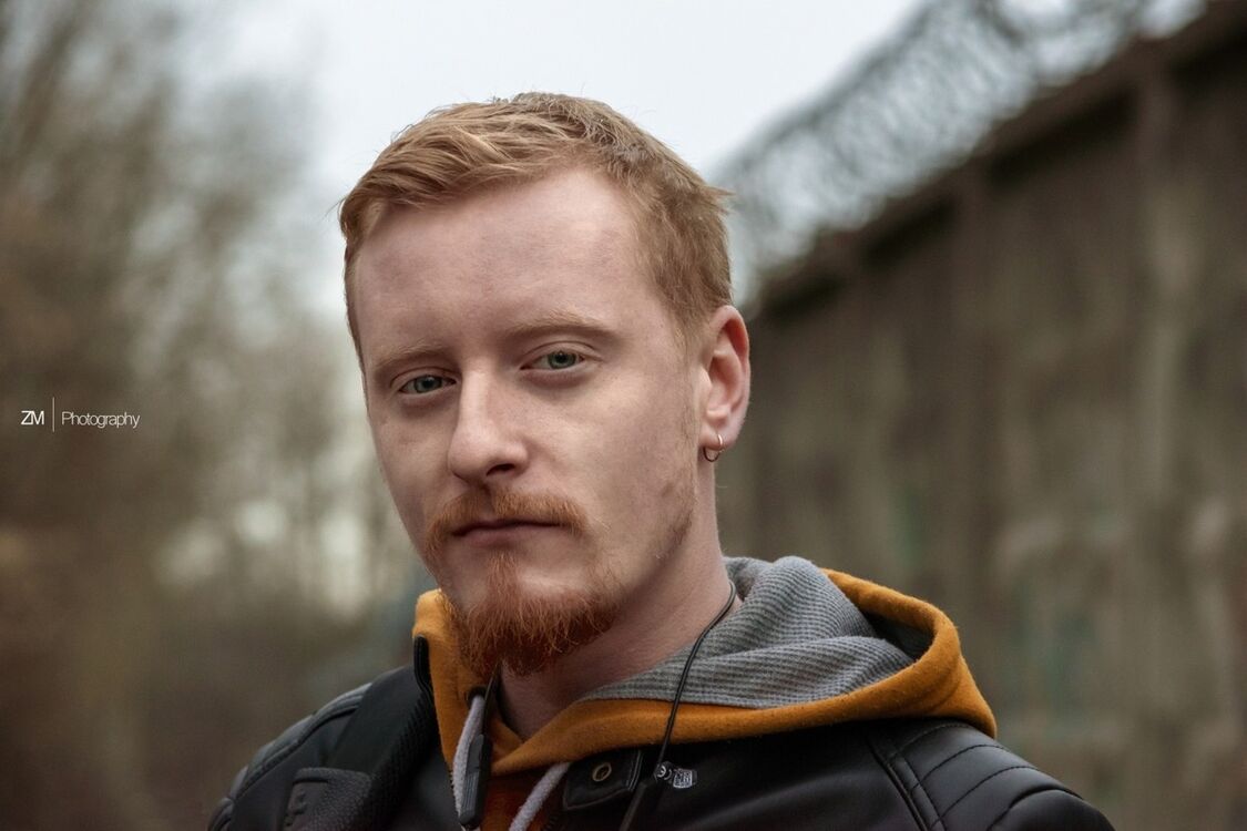  16859569  , 35 ,    -