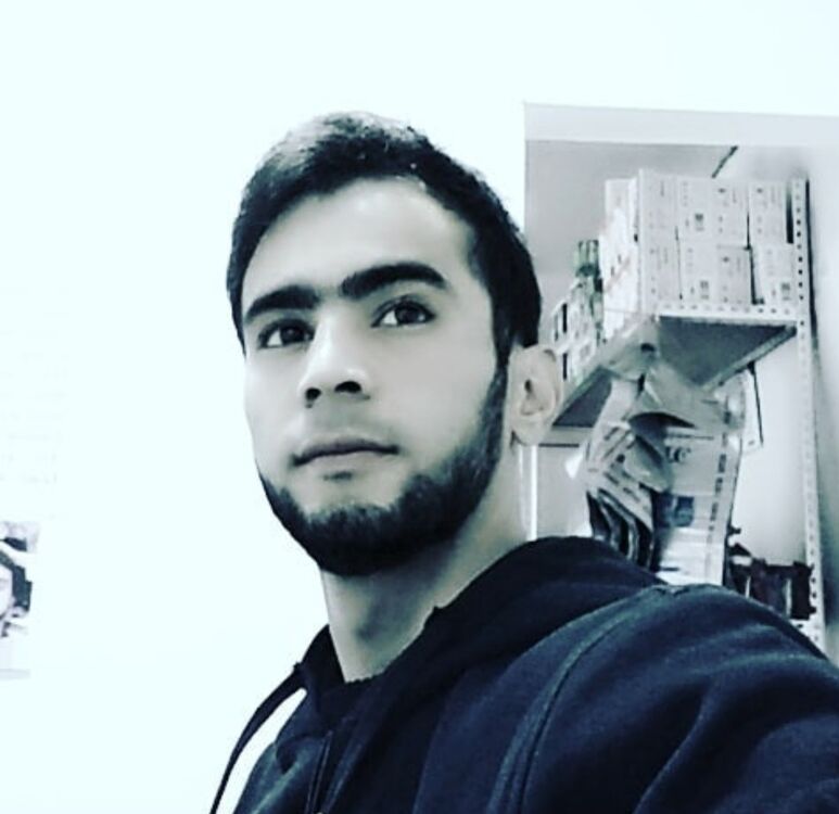  52044659  , 34 ,    