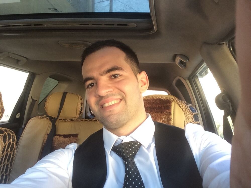  11691259  Elnur, 34 ,    