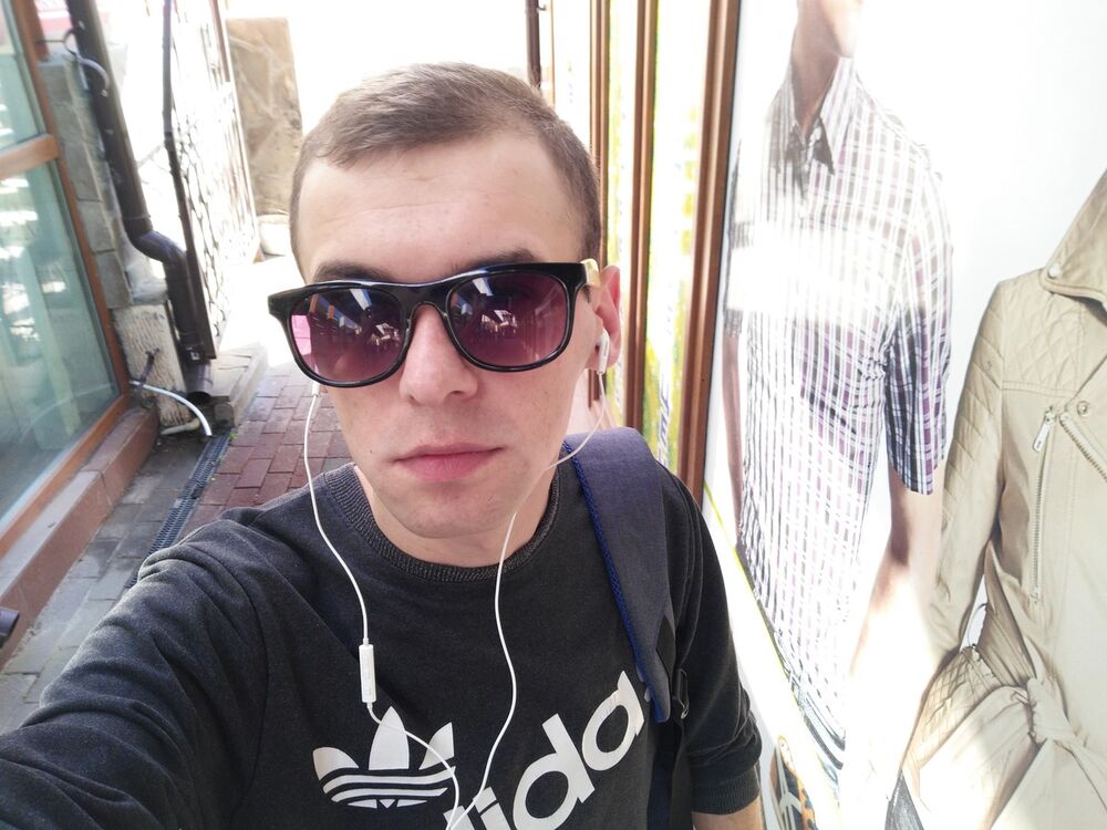 ���� 12203769 ������� ����, 32 ����, ���� ���������� � ���������